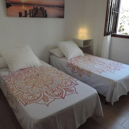 Blue Turtle Apartment, Next To The Beach Puerto del Carmen  Buitenkant foto