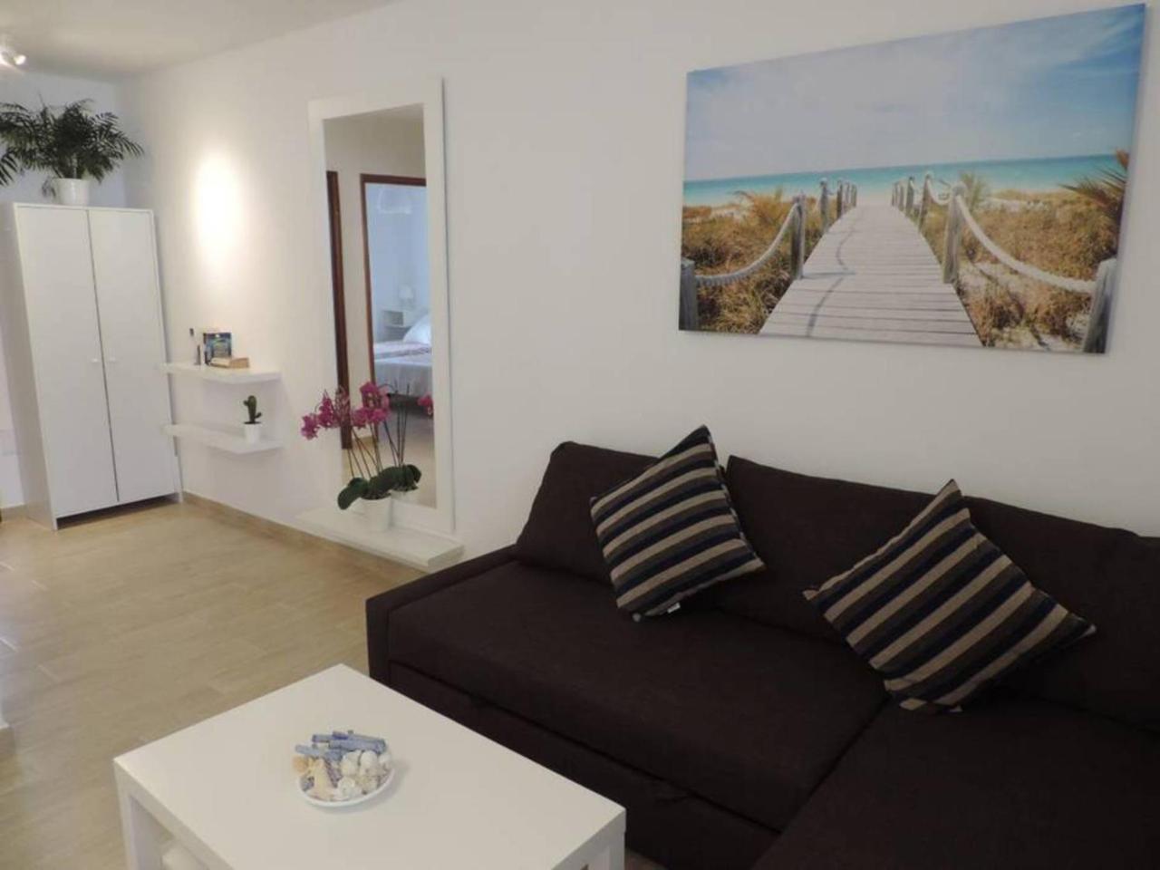 Blue Turtle Apartment, Next To The Beach Puerto del Carmen  Buitenkant foto